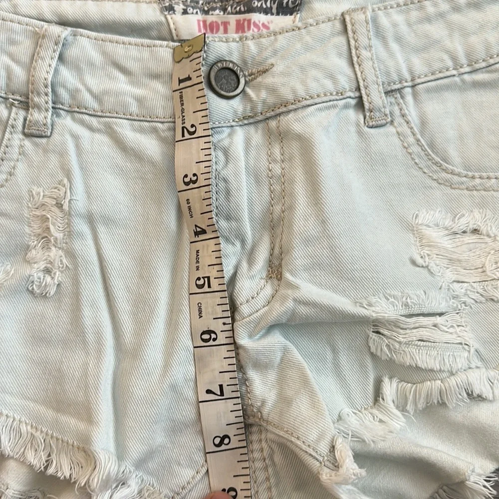 Short shorts